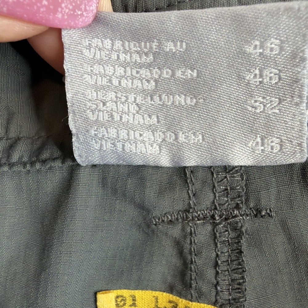 Columbia Omni-Shade Cargo Shorts Mens 36 Gray Hiking Outdoor Nylon - Picture 9 of 9